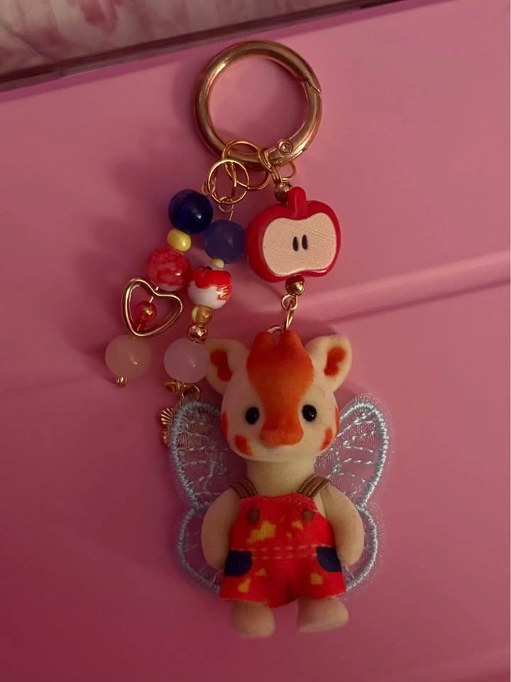 calico giraffe keychain 🦒 - photo 3