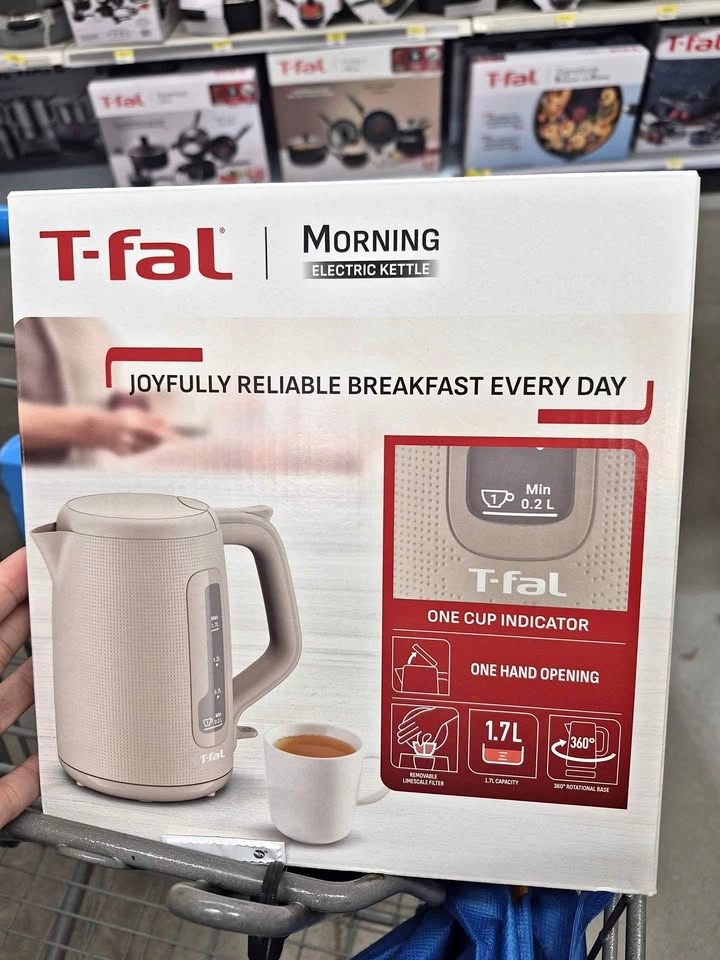 Brand New T-Fal 1.7L Electric Kettle