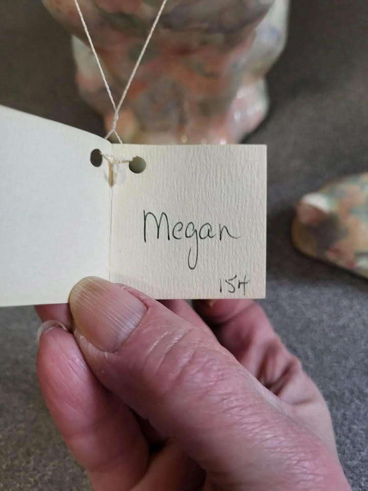 Ceramic cat named Megan - photo 3