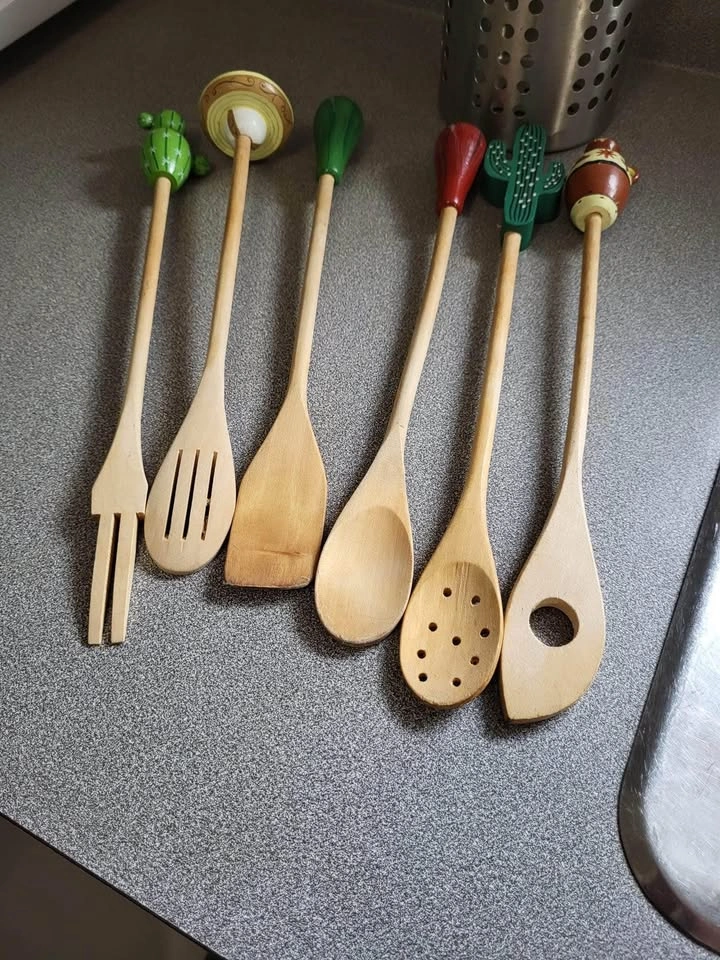 Vintage Wooden utensil set - photo 5