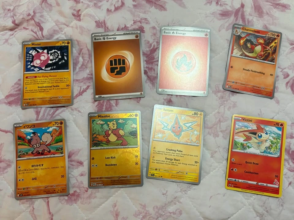 UFS/UFT Pokemon cards & toploaders - photo 5