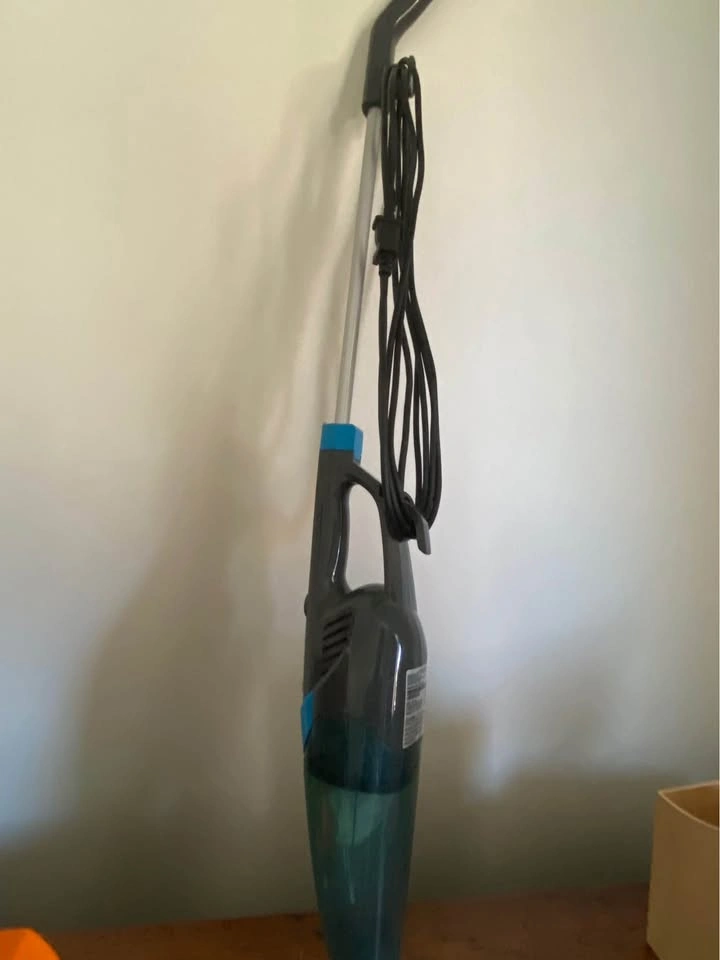 Bissell stick vacuum - photo 2