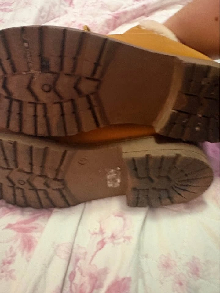 shoes - 2 for $10 - photo 5