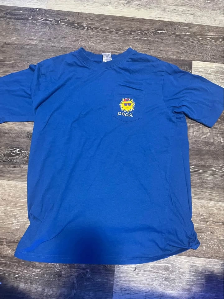 Rare vintage Pepsi co t shirt