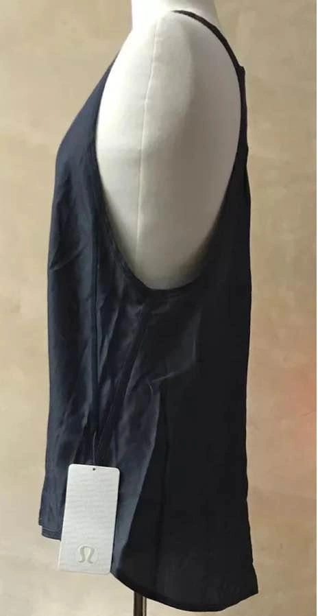 New with tags lululemon racerback - photo 2