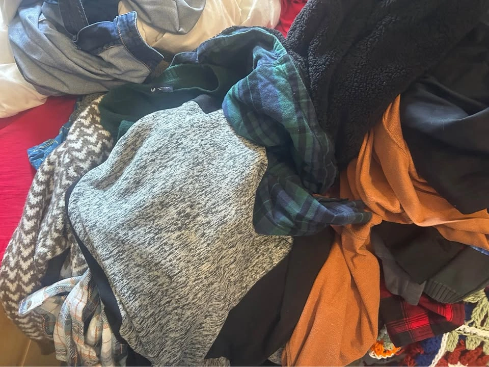 Men’s clothing lot - photo 3
