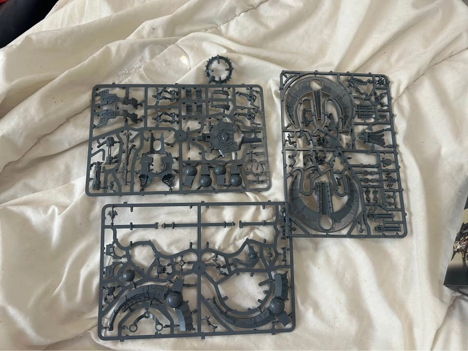 Warhammer Necrons catacomb command barge - photo 3