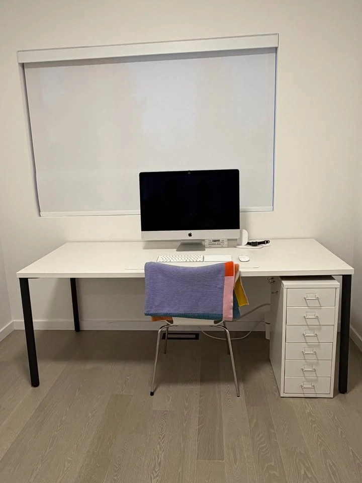 Herman Miller OE1 table (30 x 72 inch) - photo 3