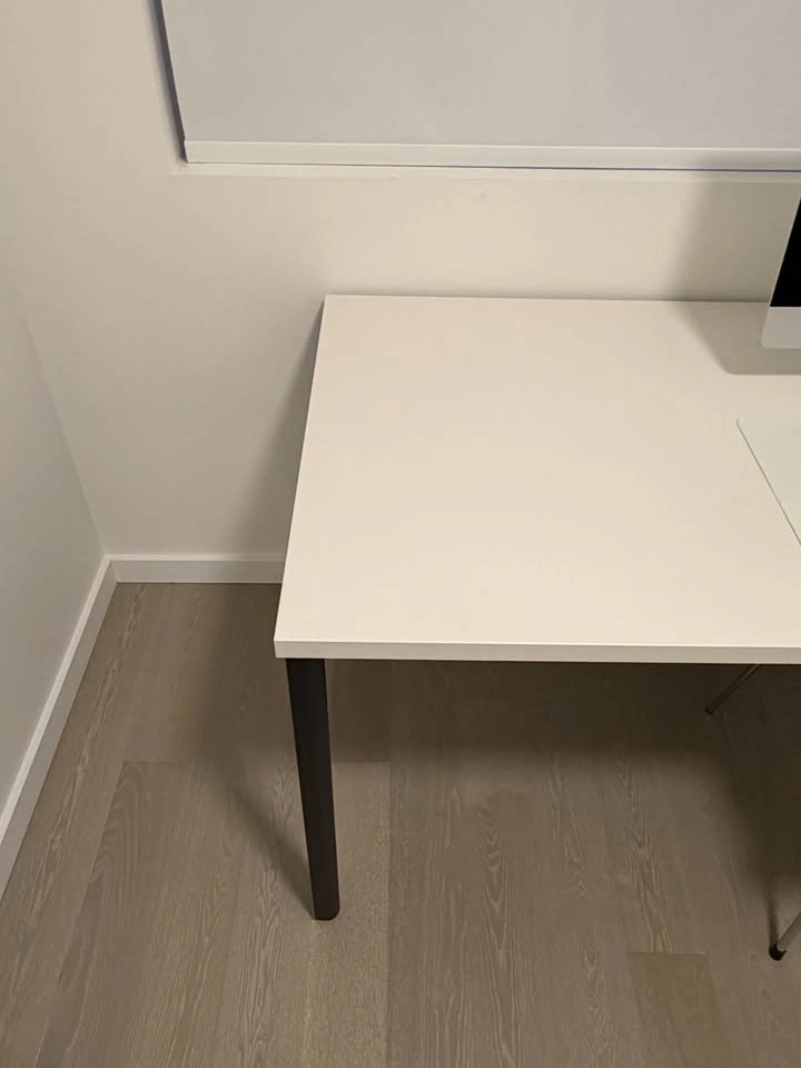 Herman Miller OE1 table (30 x 72 inch) - photo 4