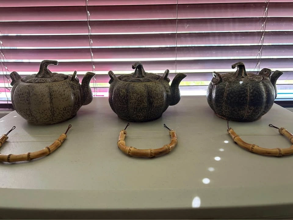 CERAMIC SQUASH TEAPOT $30 EACH