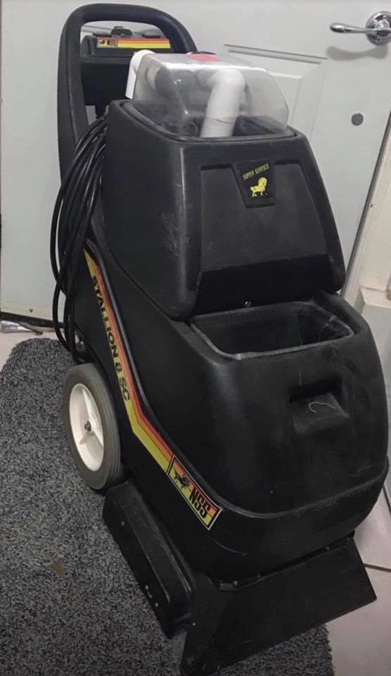 STALLION 8C PROFESSIONAL CARPET EXTRACTOR MACHINE