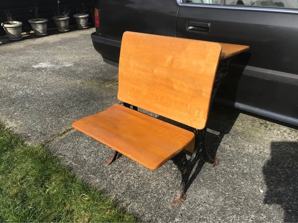 Vintage wooden/cast iron school desk - photo 5