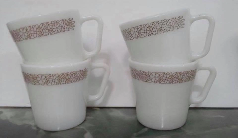 milk glass mugs - photo 3