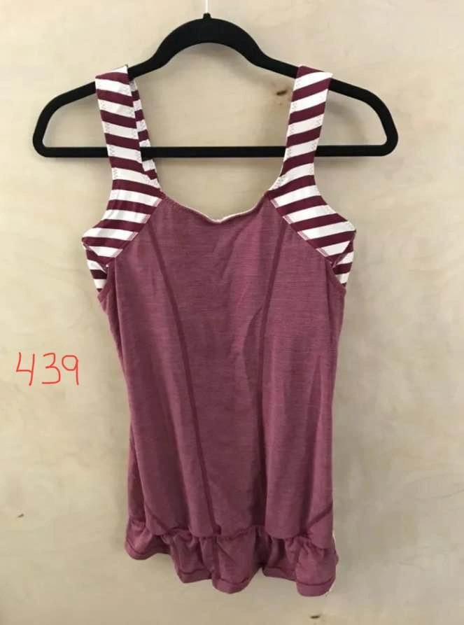 Lululemon size 8 running top