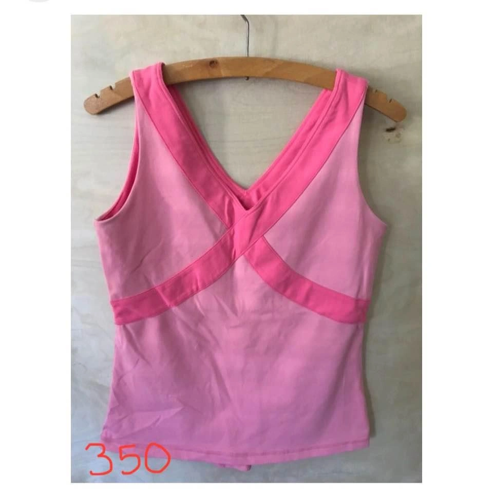 Lululemon 2 tone tank top size 8