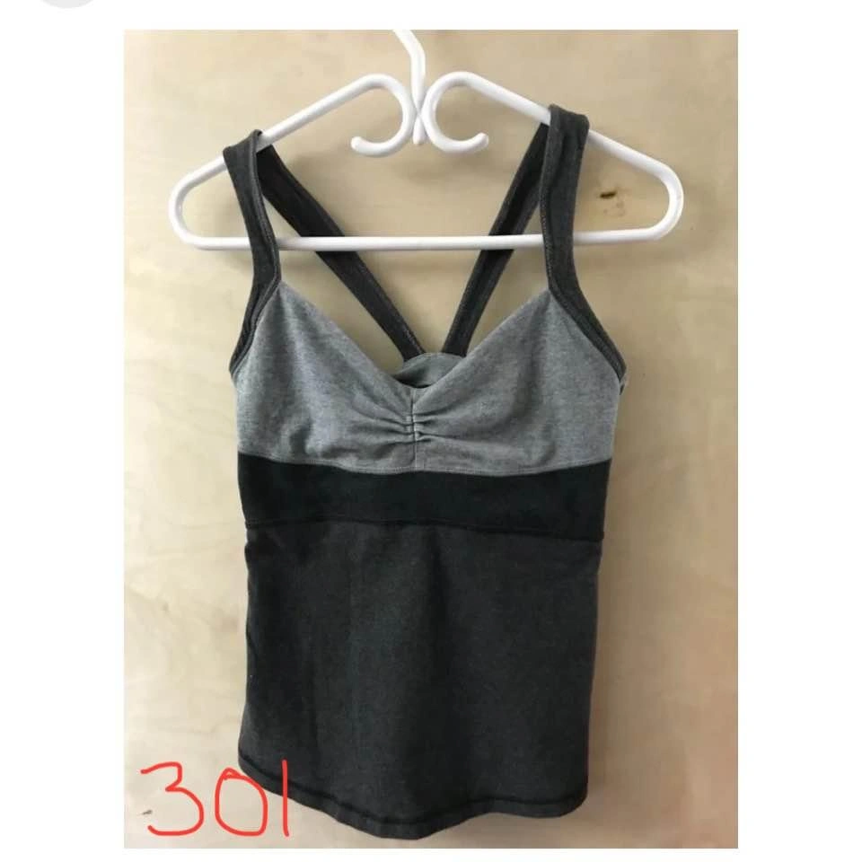Lululemon grey tank top sz8 - photo 4