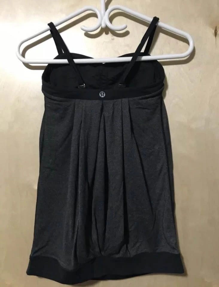 Women’s Lululemon grey/black adjustable spaghetti strap tank top - photo 2
