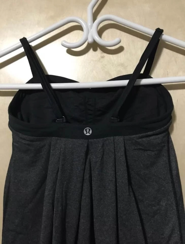 Women’s Lululemon grey/black adjustable spaghetti strap tank top - photo 3