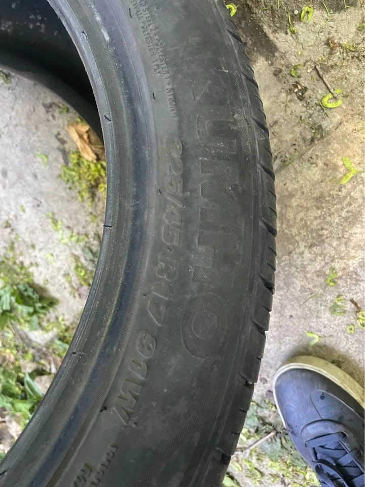 225/45R17 KUMHO All Season Tire - photo 2