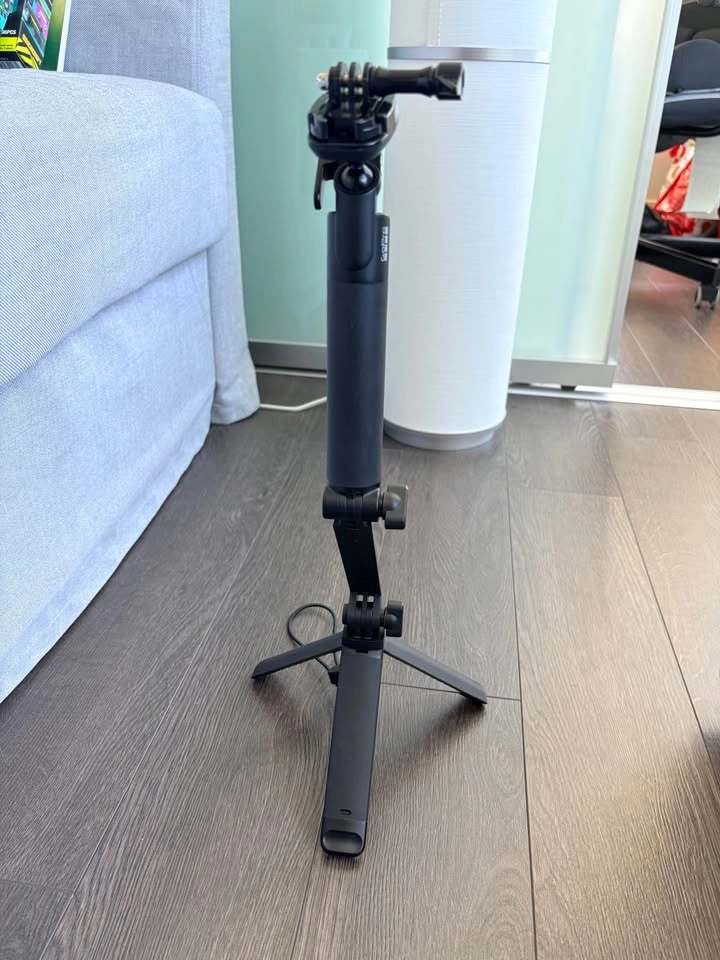 GoPro 3-Way Grip Tripod Extension Arm - photo 2