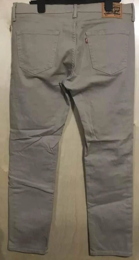 Men’s Levi 30x32 - photo 3