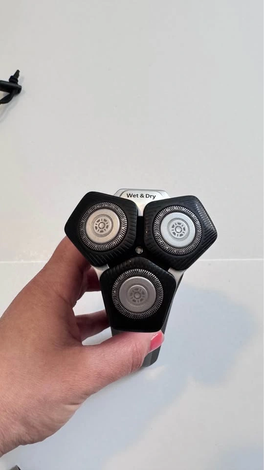 New - Philips 5000 Series Shaver S5881 - photo 5