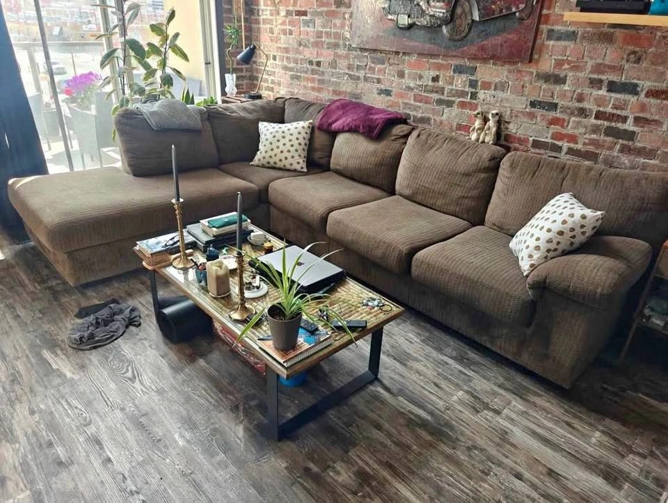 Brown Sectional Couch with Chaise