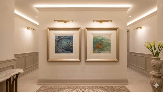 Large Gold Framed Set( art not included)