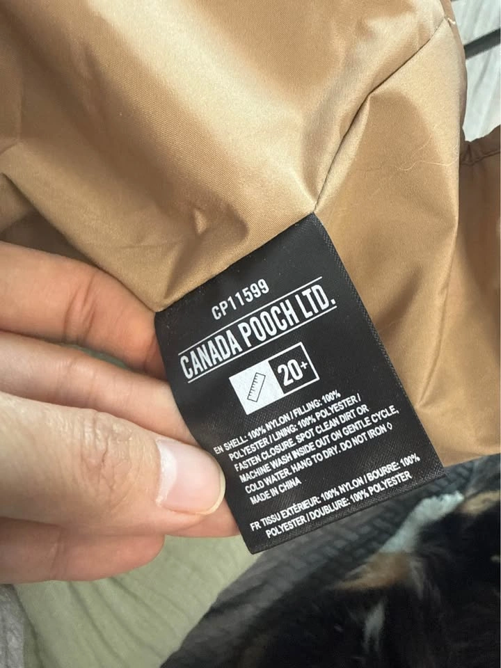 Canada Pooch Dog Insulated Waterproof Puffer! Size 20+ - photo 5