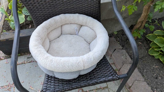 Round Pet Bed
