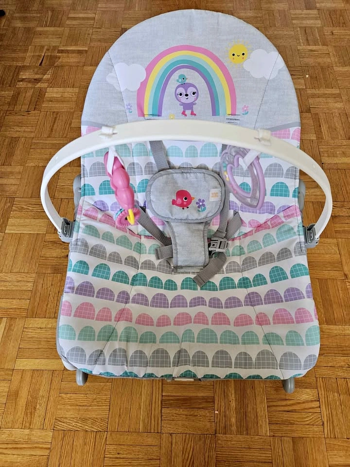 Bright Starts Rainbow Baby Bouncer