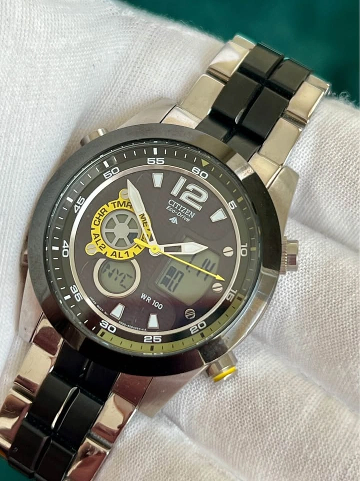 Citizen Promaster World Time Eco Drive Men’s Watch - photo 2