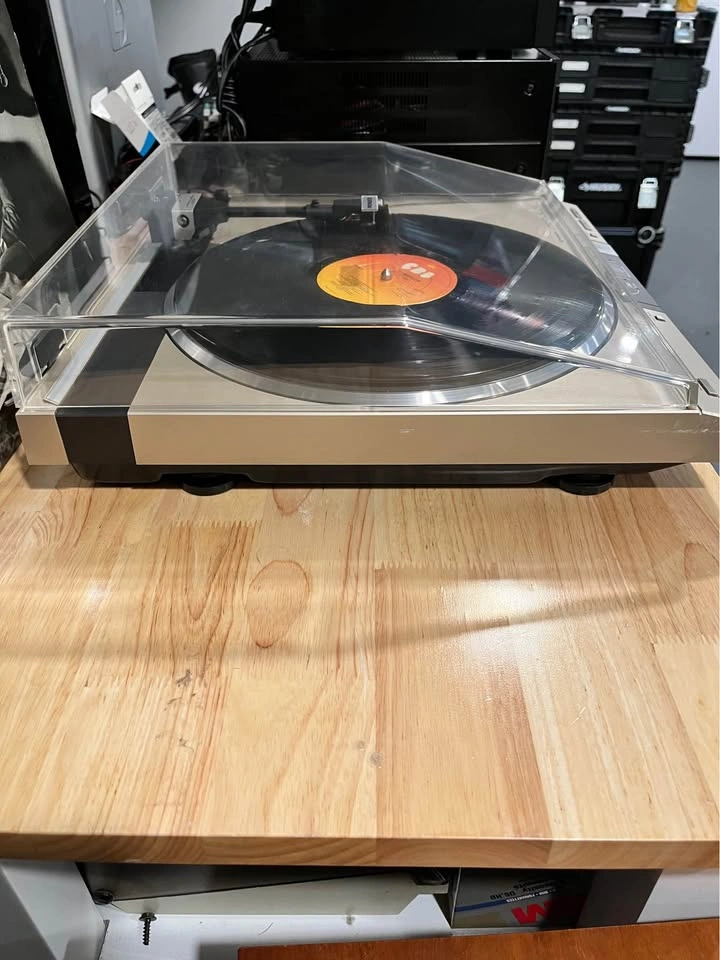 Pioneer PL-L800 Linear Tracking Turntable - Quartz Direct Drive - photo 3