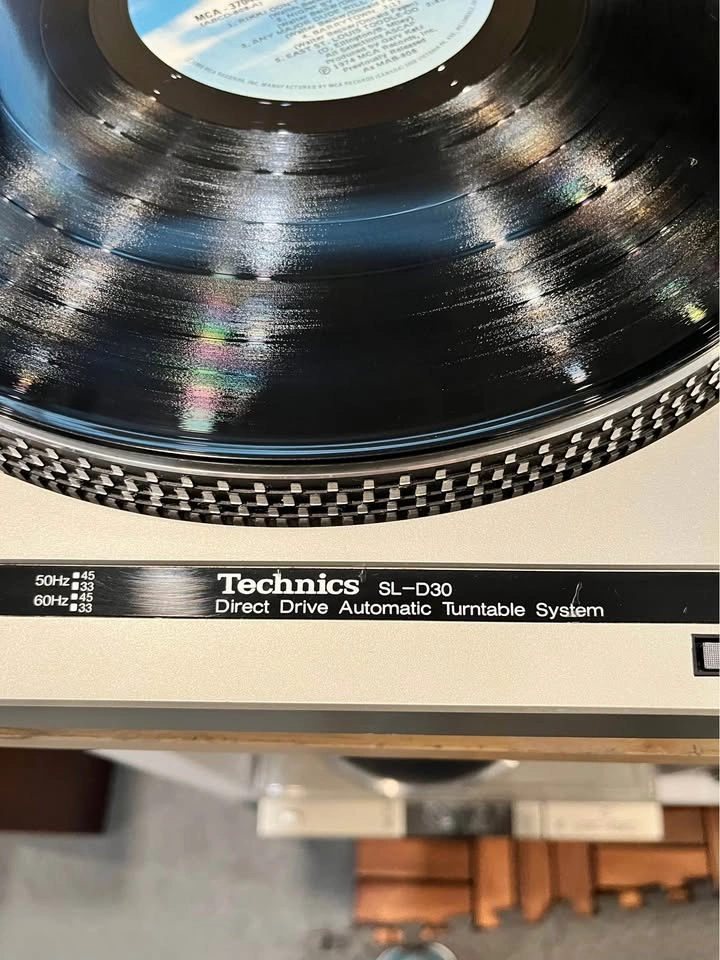 Technics SL-D30 Automatic Direct Drive Turntable - photo 3
