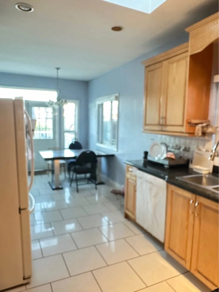 1 Bed 1 Bath - House - photo 4