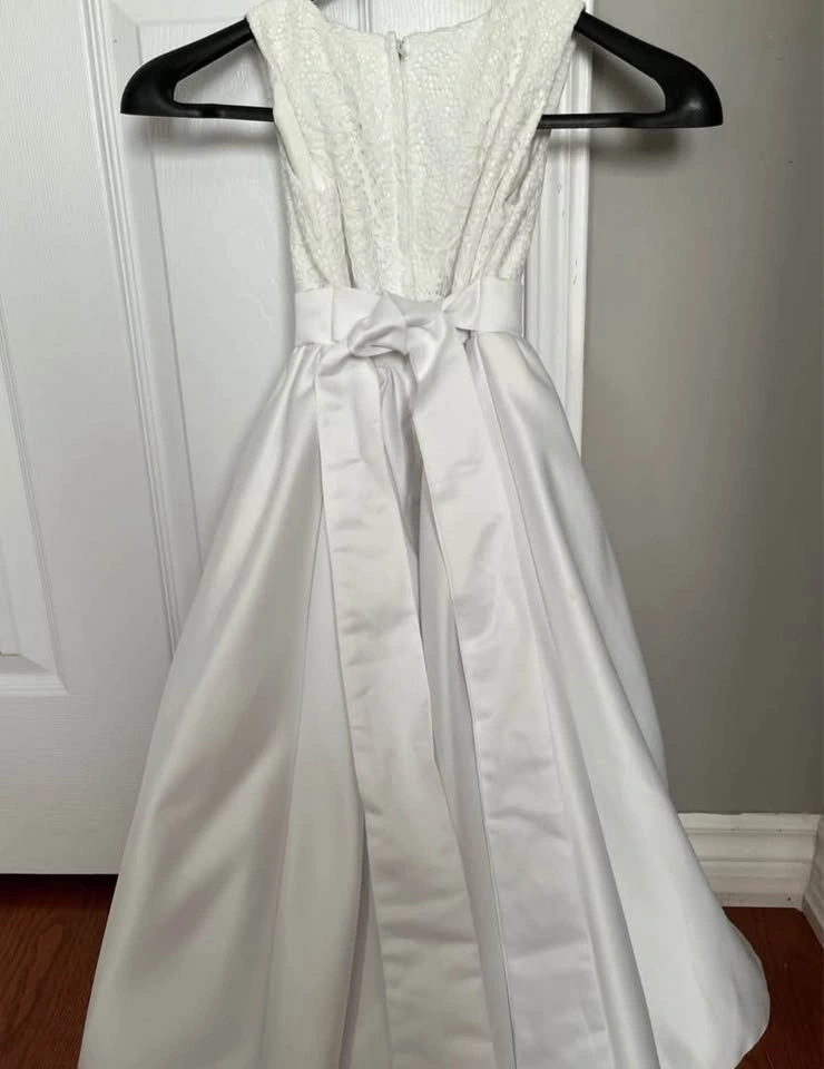 Girls White Dress - photo 2