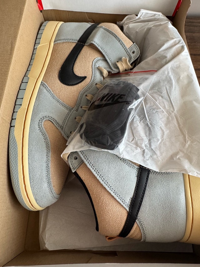Nike Dunk High Retro SE - photo 4