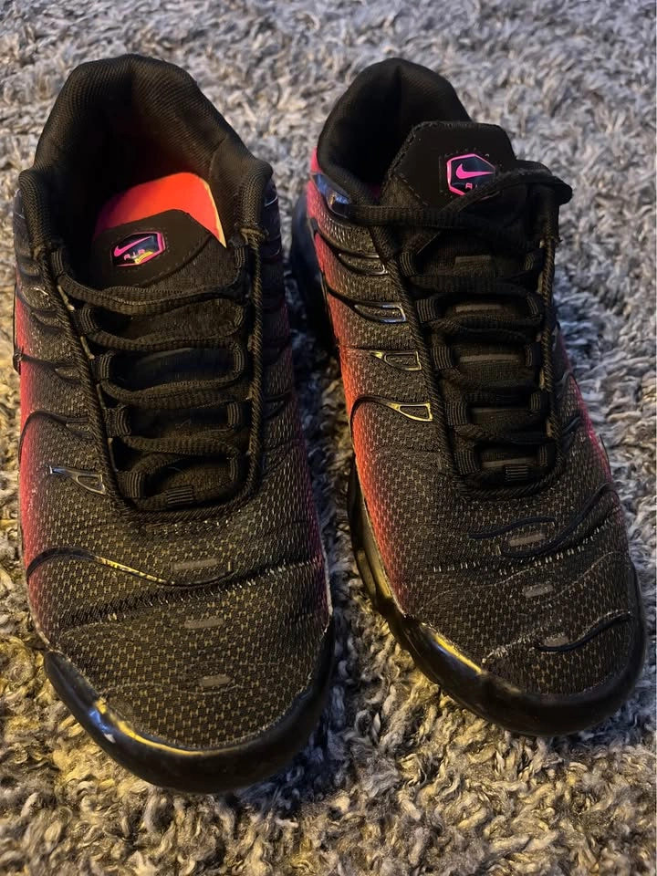 Pink and Black Tns Size 8.5 Mens - photo 5