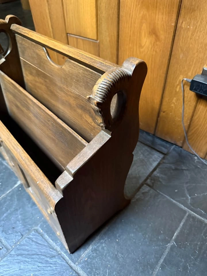 1940s Art Deco Romweber Viking Oak Horsehead Magazine Rack - photo 2