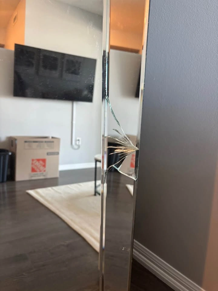 Floor Length Mirror - cracked on side - photo 2