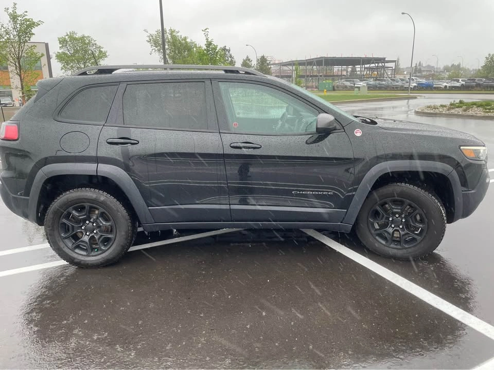 2019 Jeep Cherokee - photo 3