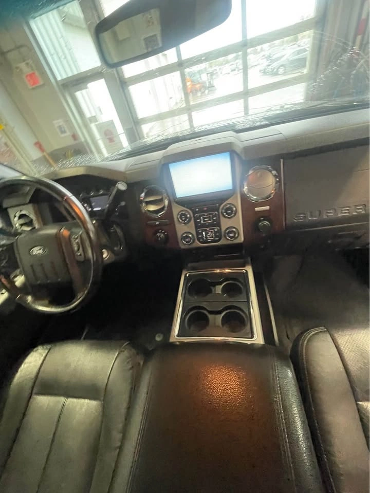 2015 Ford F350 Crew Cab - photo 3