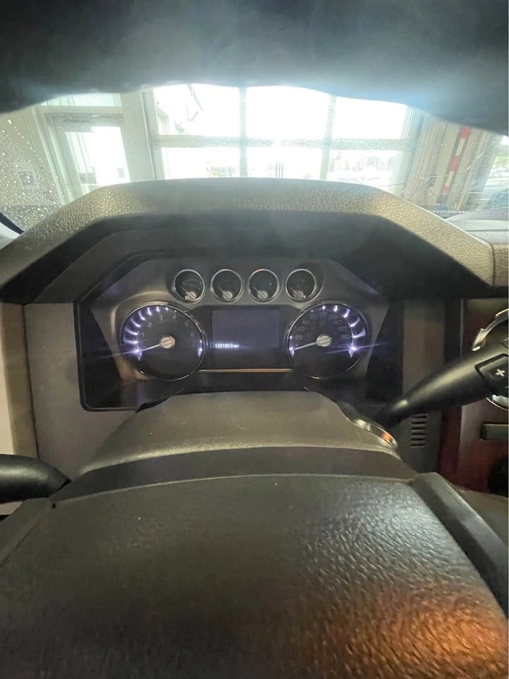 2015 Ford F350 Crew Cab - photo 4