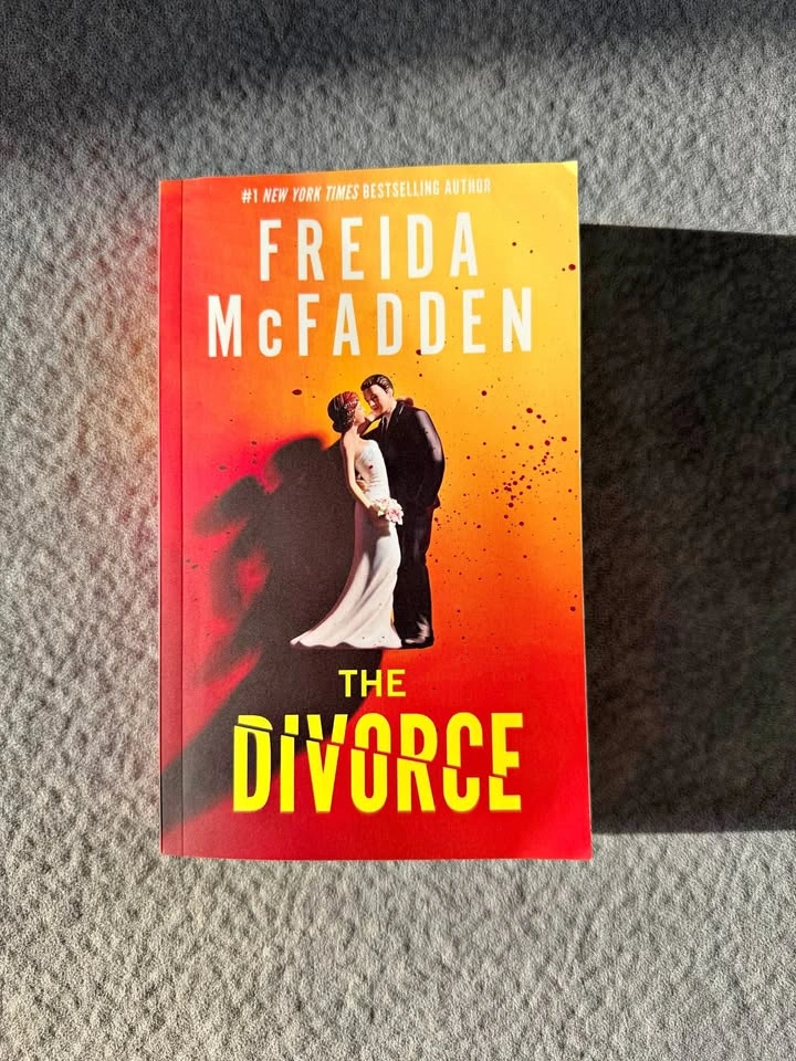 The Divorce by Freida McFadden
