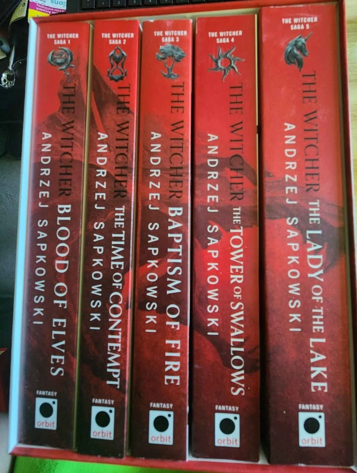 Andrzej Sapkowski The Witcher Saga Box Set - photo 2