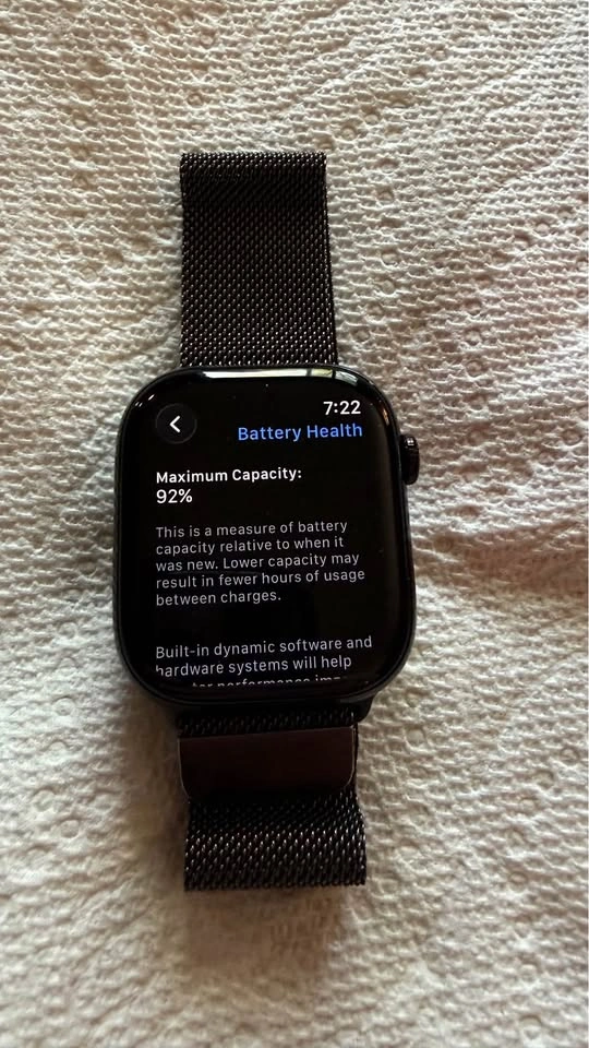 Apple Watch Series 10 (GPS) 46 mm - Black Milanese Loop - photo 4