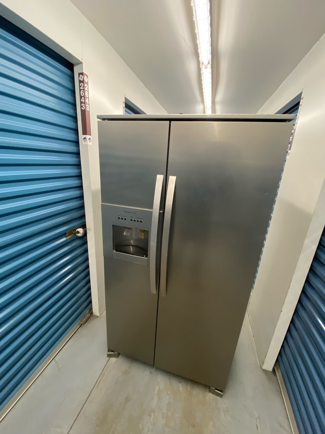 STAINLESS STEEL FRIDGE - photo 3