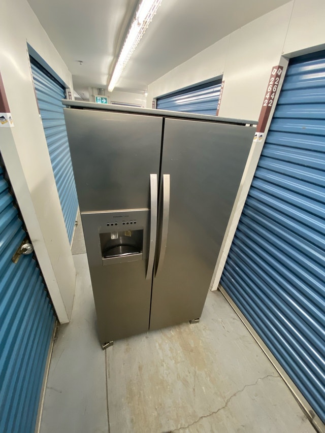 STAINLESS STEEL FRIDGE - photo 5