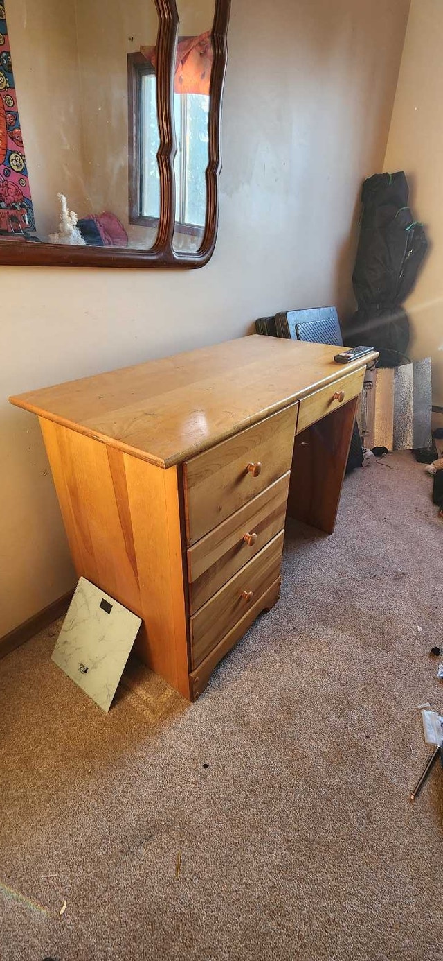 Birchwood desk - photo 2
