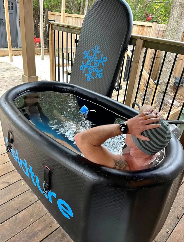 Cold tub (plunge) chiller
